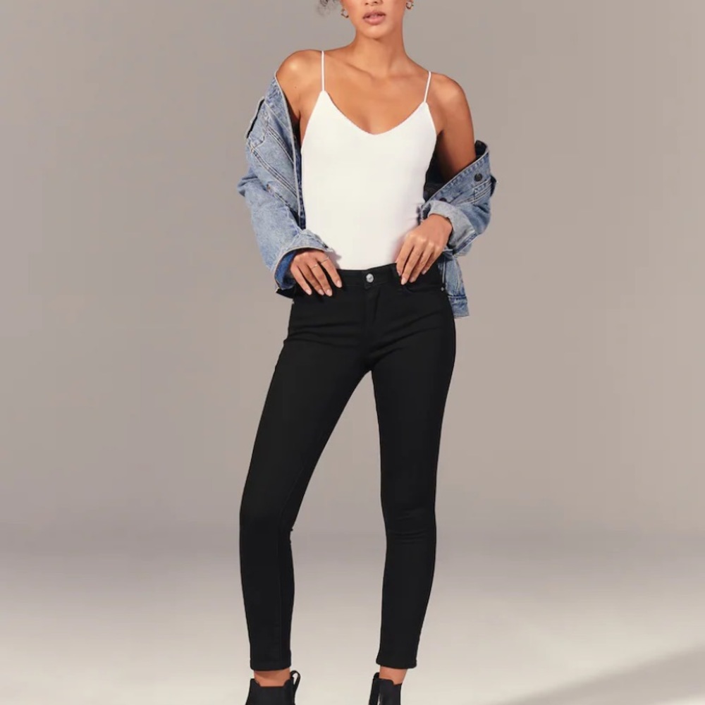 Mid Rise Super Skinny Ankle Jeans | 27 Short